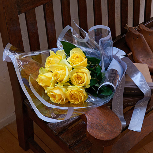＜日比谷花壇＞父の日 そのまま飾れるブーケ ゲゲゲのお花「目玉おやじに託すありがとうの気持ち」