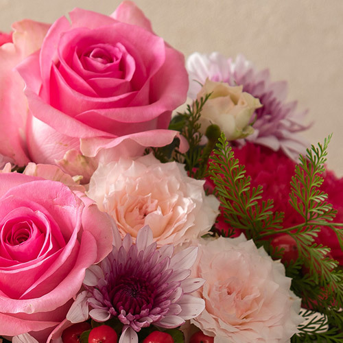 9月の旬の花 アレンジメント 菊華 花 花束を贈るフラワーギフト通販の 日比谷花壇
