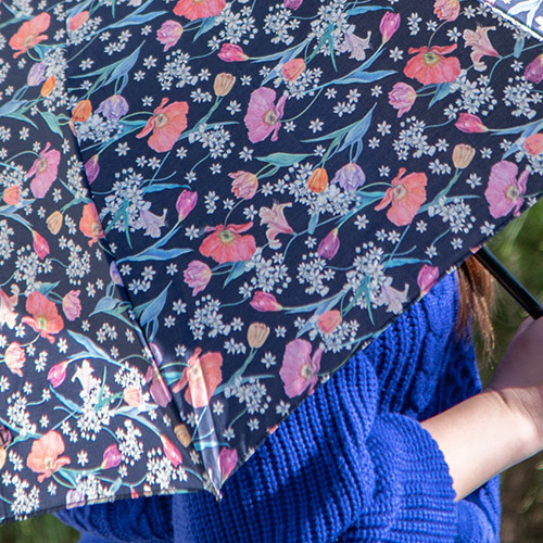 母の日 リバティプリント「日傘（晴雨兼用）」とそのまま飾れるブーケのセット