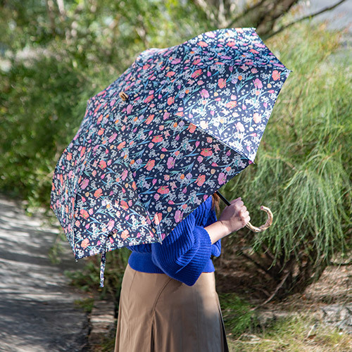 母の日 リバティプリント「日傘（晴雨兼用）」とそのまま飾れるブーケのセット