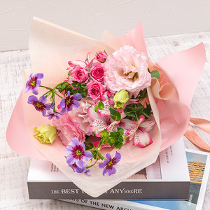 旬の花 バラ 花束「ブリッサプリマベーラ」の商品画像